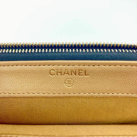 Chanel Quilted Pearl Wallet on Chain Black - Picture 8 of 11